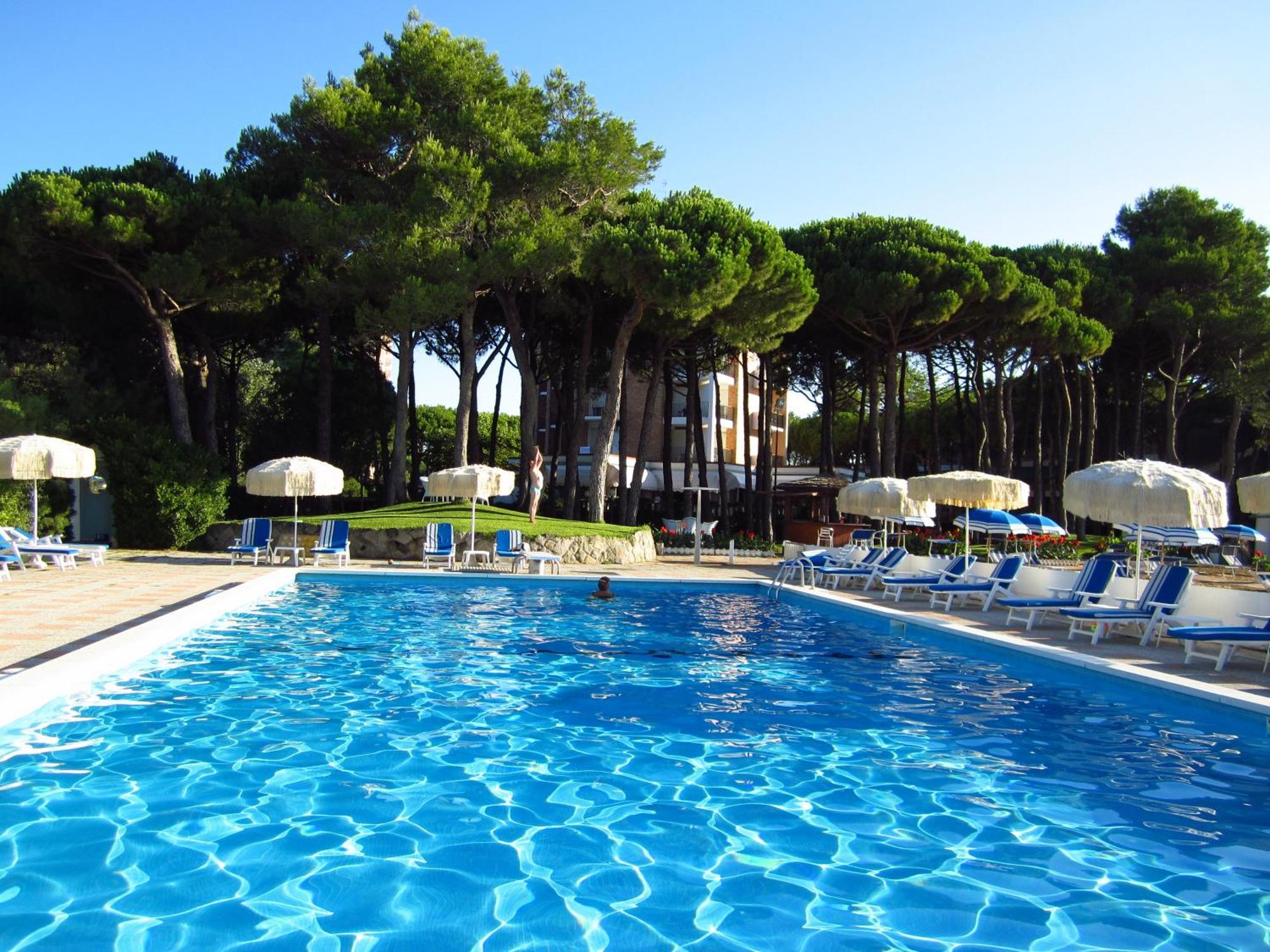 Hotel Beau Rivage Pineta Lido di Jesolo Luaran gambar